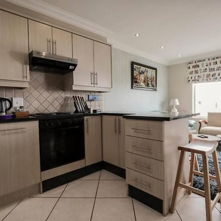 Oceanview Apartments The Look Out Jeffreys Bay Extérieur photo